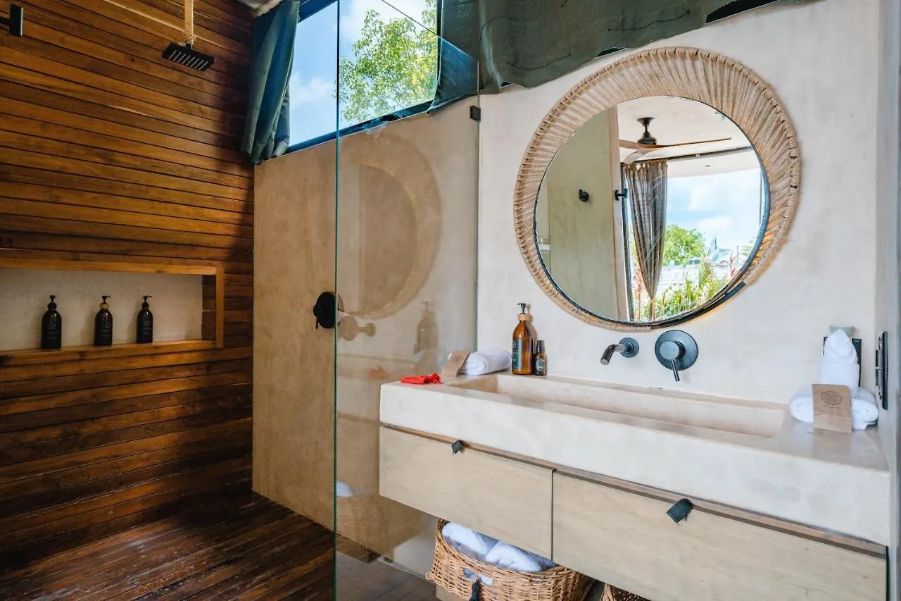 Esmeralda Boutique Hotel & Residences 툴룸 4*,
