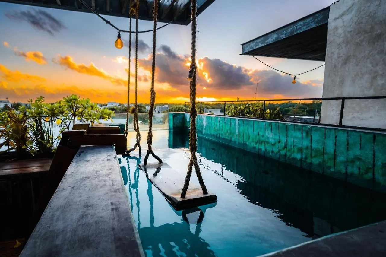 Esmeralda Boutique Hotel & Residences 툴룸